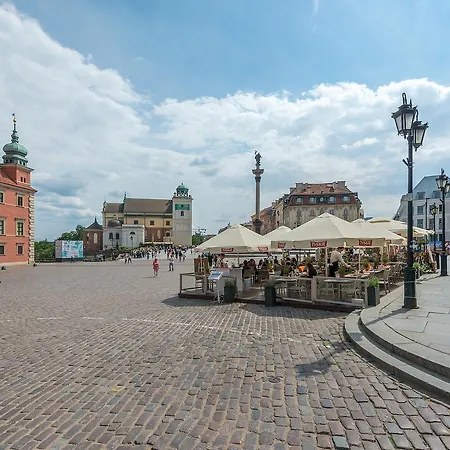 Rynek Starego Miasta 19 * Warschau