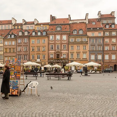 Rynek Starego Miasta 19
